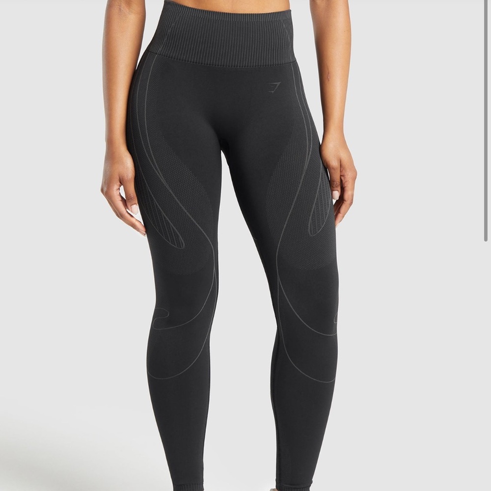 Gymshark contour heart seamless leggings